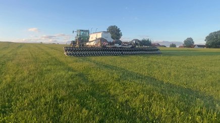 No-till seed drill Agrisem BOSS Trainé 9/12m
