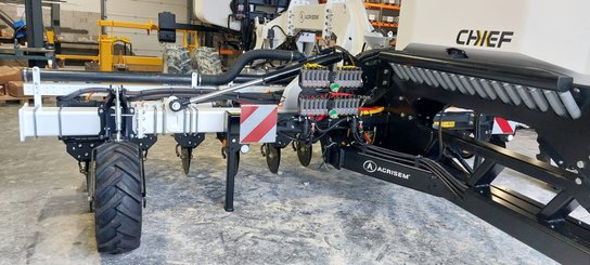 Precision seeder Agrisem CHEF traîné Repliable