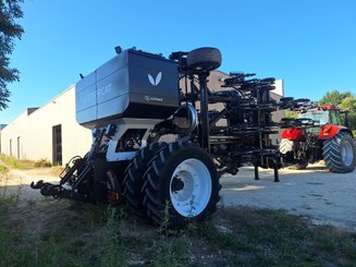 No-till seed drill Agrisem Strip-Cat II traîné Repliable