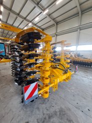 Disc stubble cultivator Agrisem Disc-O-Mulch Gold porté Repliable