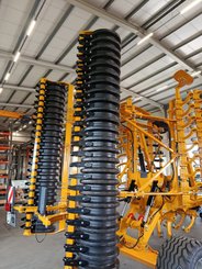 Disc stubble cultivator Agrisem Disc-O-Mulch Série R traîné Repliable