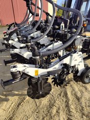 No-till seed drill Agrisem Strip-Cat II porté Repliable