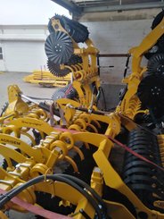 Miscellaneous farm Agrisem Vibrosem porté Fixe