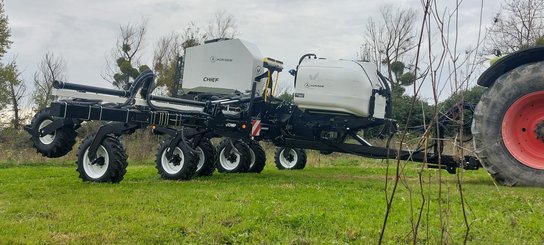 Precision seeder Agrisem CHEF traîné Repliable