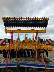 Disc stubble cultivator Agrisem Disc-O-Mulch Gold porté Fixe