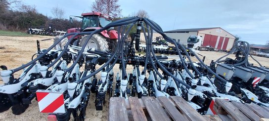 No-till seed drill Agrisem Strip-Cat II porté Repliable