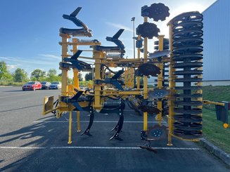 Tined stubble cultivator Agrisem Agromulch Silver porté Repliable