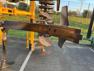 Tined stubble cultivator Agrisem Agromulch Silver porté Repliable