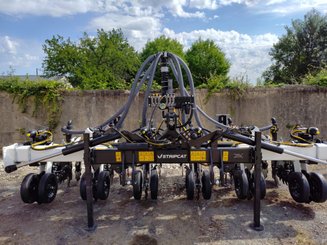 No-till seed drill Agrisem Strip-Cat II porté Repliable