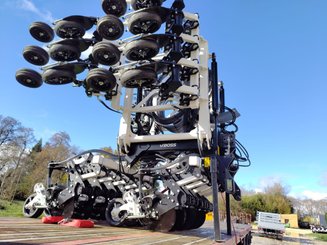 No-till seed drill Agrisem BOSS Dual porté R