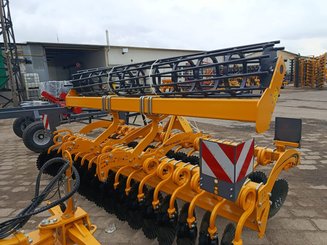 Disc stubble cultivator Agrisem Disc-O-Mulch Gold porté Fixe