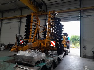 Disc stubble cultivator Agrisem Disc-O-Mulch Série R traîné Repliable