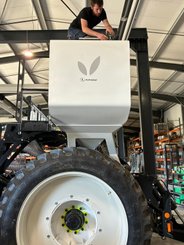 No-till seed drill Agrisem Strip-Cat II traîné Repliable