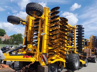 Disc stubble cultivator Agrisem Disc-O-Mulch Série R traîné Repliable