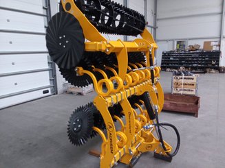 Disc stubble cultivator Agrisem Disc-O-Vigne Fixe