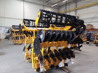 Disc stubble cultivator Agrisem Disc-O-Vigne Fixe