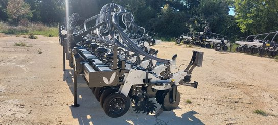No-till seed drill Agrisem Strip-Cat II porté Repliable