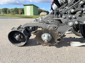 Precision seeder Agrisem CHEF porté Repliable