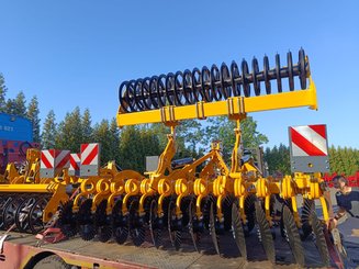 Disc stubble cultivator Agrisem Disc-O-Mulch Gold porté Fixe