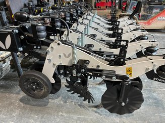 No-till seed drill Agrisem Strip-Cat II porté Fixe