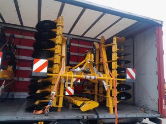 Disc stubble cultivator Agrisem Disc-O-Mulch Série R porté Repliable