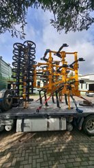 Tined stubble cultivator Agrisem Smartplow porté Repliable