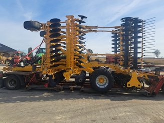 Disc stubble cultivator Agrisem Disc-O-Mulch Gold traîné Repliable