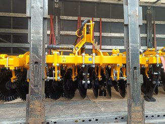 Disc stubble cultivator Agrisem Disc-O-Vigne Fixe