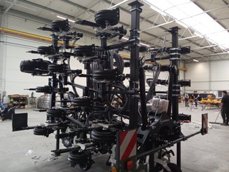 No-till seed drill Agrisem BOSS Repliable