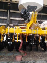 Miscellaneous farm Agrisem Vibrosem porté Fixe