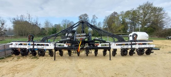 Precision seeder Agrisem CHEF traîné Repliable