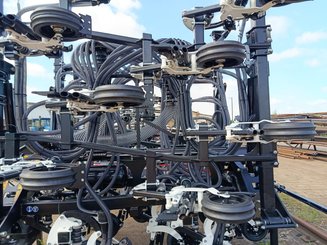 No-till seed drill Agrisem BOSS Repliable