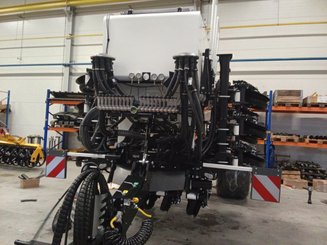 No-till seed drill Agrisem BOSS Trainé 4/7.5m