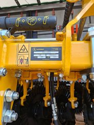 Disc stubble cultivator Agrisem Disc-O-Vigne Fixe