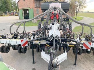 No-till seed drill Agrisem Strip-Cat II traîné Repliable