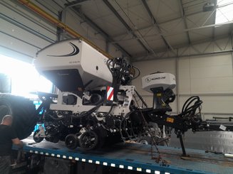 No-till seed drill Agrisem mBOSS Rétractable