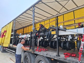 No-till seed drill Agrisem Strip-Cat II porté Repliable