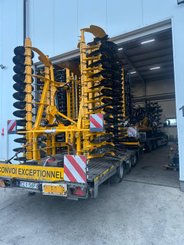 Disc stubble cultivator Agrisem Disc-O-Mulch Série R porté Repliable