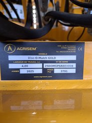 Disc stubble cultivator Agrisem Disc-O-Mulch Gold porté Repliable