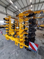 Disc stubble cultivator Agrisem Disc-O-Mulch Gold porté Repliable