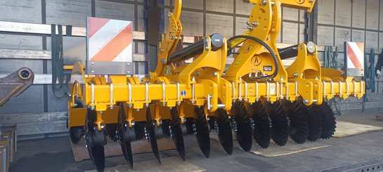 Disc stubble cultivator Agrisem Disc-O-Mulch Gold porté Fixe