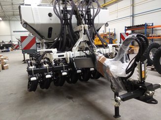 No-till seed drill Agrisem BOSS Trainé 3/4m