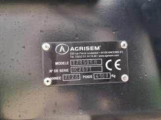 No-till seed drill Agrisem Strip-Cat II porté Repliable