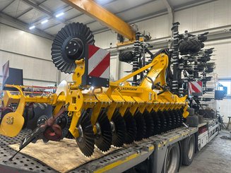 Disc stubble cultivator Agrisem Disc-O-Mulch Série R porté Fixe