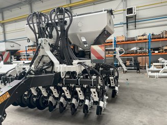 No-till seed drill Agrisem BOSS Trainé 3/4m