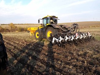 No-till seed drill Agrisem Strip-Cat II porté Repliable