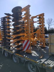 Disc stubble cultivator Agrisem Disc-O-Mulch Gold porté Repliable