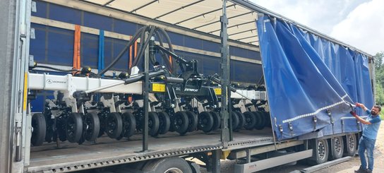 No-till seed drill Agrisem Strip-Cat II porté Repliable