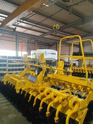 Disc stubble cultivator Agrisem Disc-O-Vigne