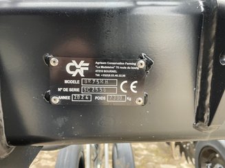 No-till seed drill Agrisem Strip-Cat II porté Repliable